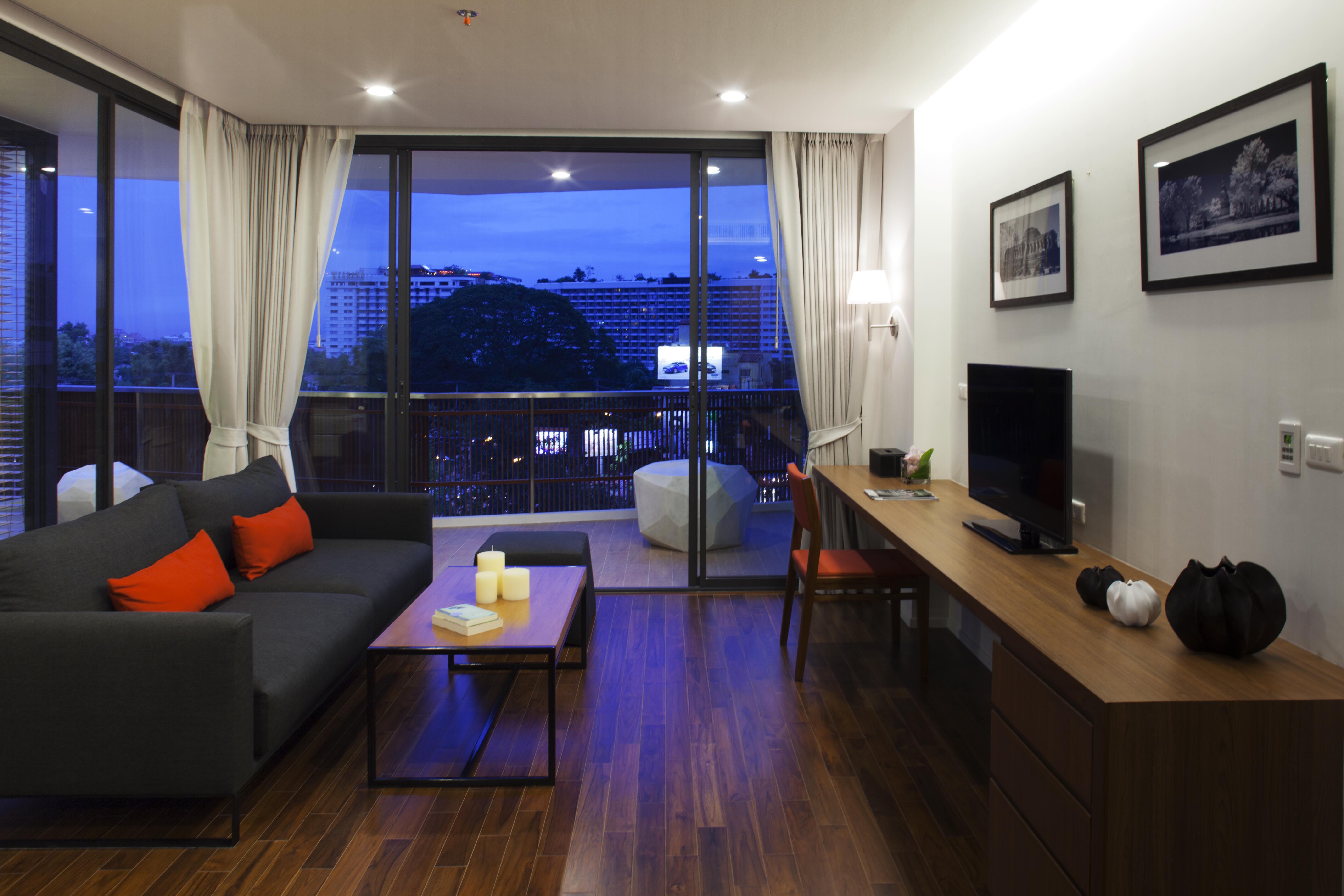 Eastin Tan Hotel Chiang Mai — Photos 1